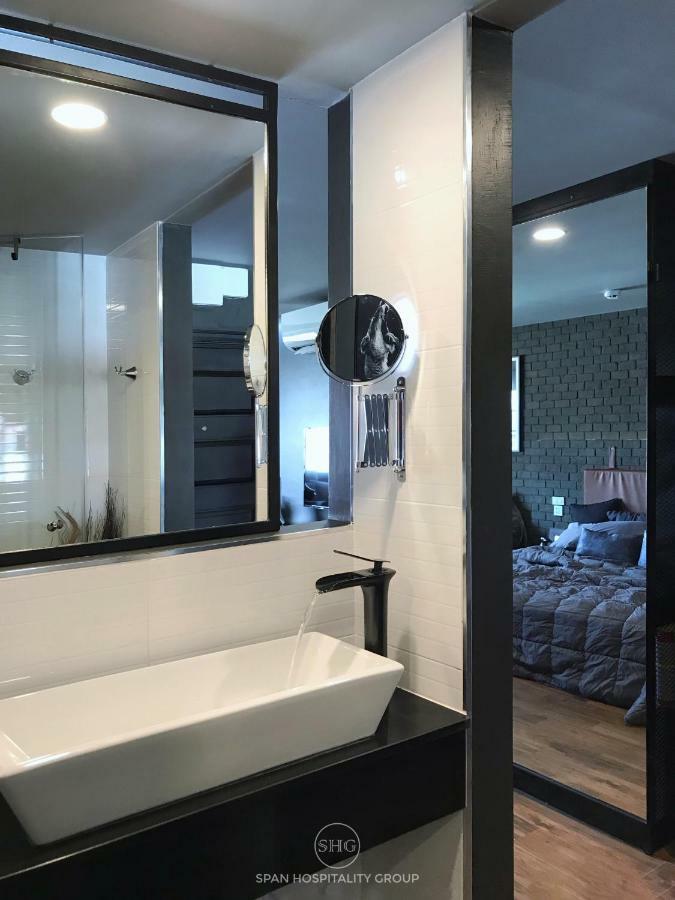Stay In Style At Nimman R911 치앙마이 외부 사진